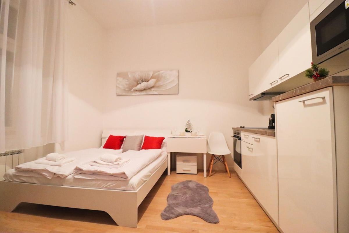Stylish In The Center Of Apartment Prague